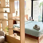 Delightful Luxury Condo Studio In Downtown Heart P06